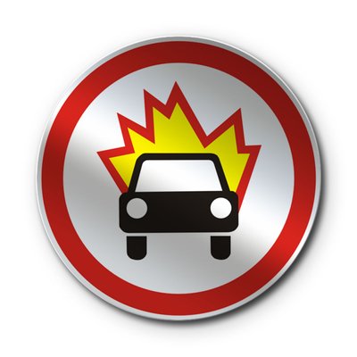 Знак «Рух ТЗ, що перевозять вибухові та легкозаймисті вантажі, заборонено» (3.13 згідно з ДСТУ 4100:2021) RS3130-1-03 фото